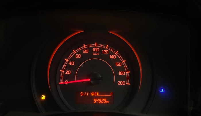 2020 Maruti Swift LXI, CNG, Manual, 94,918 km, Odometer Image