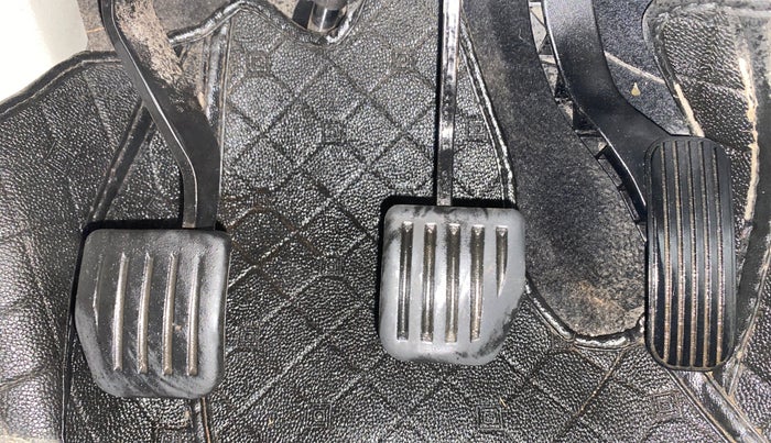 2021 Tata Safari XZ PLUS, Diesel, Manual, 1,20,494 km, Pedals