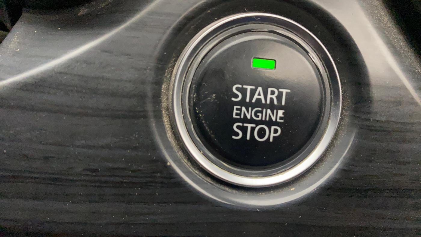 2021 Tata Safari XZ PLUS, Diesel, Manual, 1,20,494 km, Keyless Start/ Stop Button