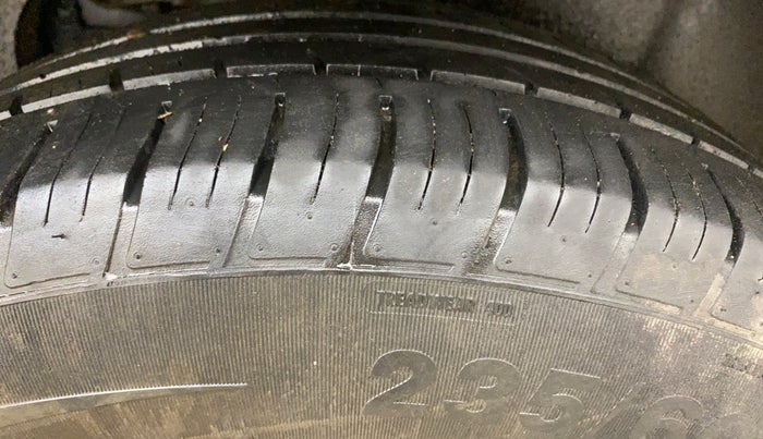 2021 Tata Safari XZ PLUS, Diesel, Manual, 1,20,494 km, Left Rear Tyre Tread