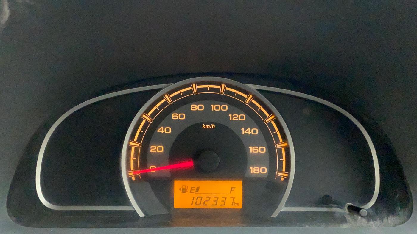 2014 Maruti Alto 800 LXI, Petrol, Manual, 1,02,337 km, Odometer Image