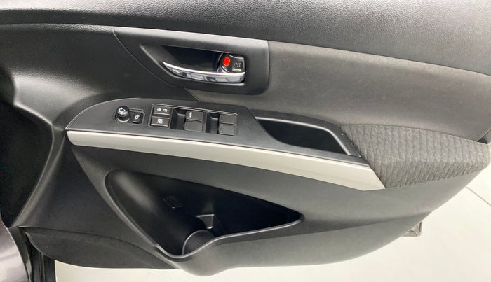 2016 Maruti S Cross ZETA 1.3, Diesel, Manual, 49,617 km, Driver Side Door Panels Control