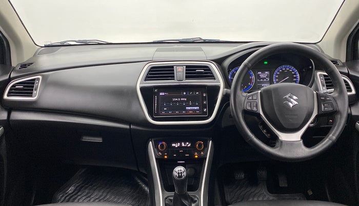 2016 Maruti S Cross ZETA 1.3, Diesel, Manual, 49,617 km, Dashboard