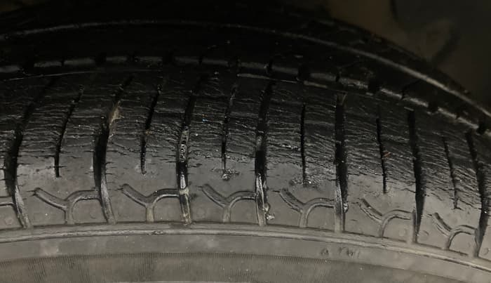2018 Hyundai NEW SANTRO SPORTZ MT, Petrol, Manual, 19,325 km, Right Front Tyre Tread