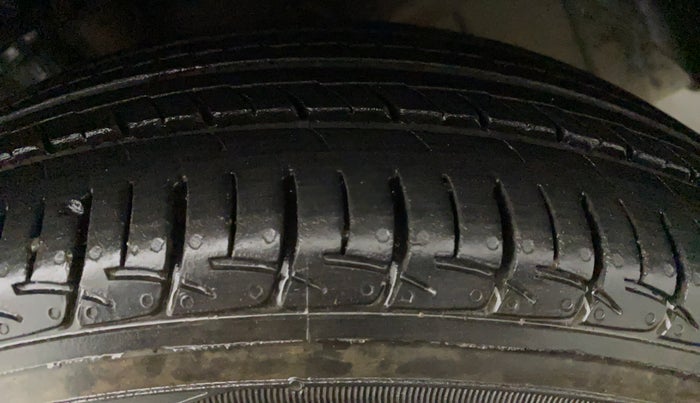 2019 Hyundai Xcent SX 1.2 CRDI, Diesel, Manual, 63,305 km, Left Front Tyre Tread