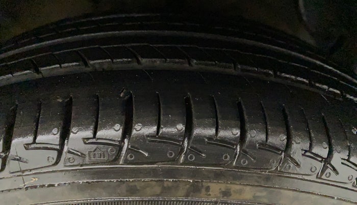 2019 Hyundai Xcent SX 1.2 CRDI, Diesel, Manual, 63,305 km, Right Front Tyre Tread