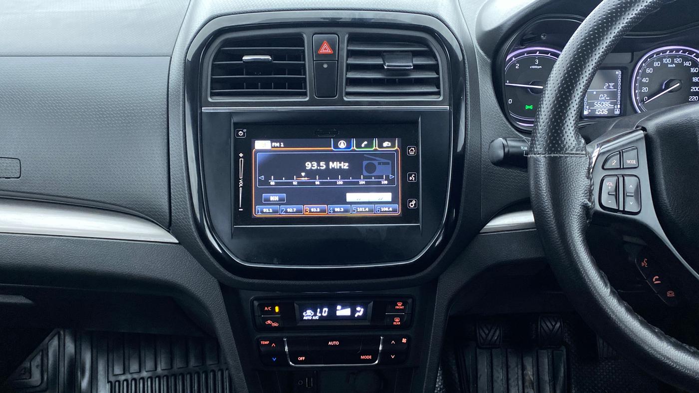 2017 Maruti Vitara Brezza ZDI PLUS DUAL TONE, Diesel, Manual, 56,086 km, Air Conditioner
