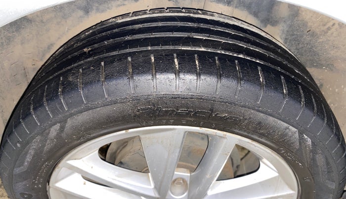 2017 Skoda Rapid STYLE 1.6 MPI AT, Petrol, Automatic, 46,339 km, Left Rear Tyre Tread