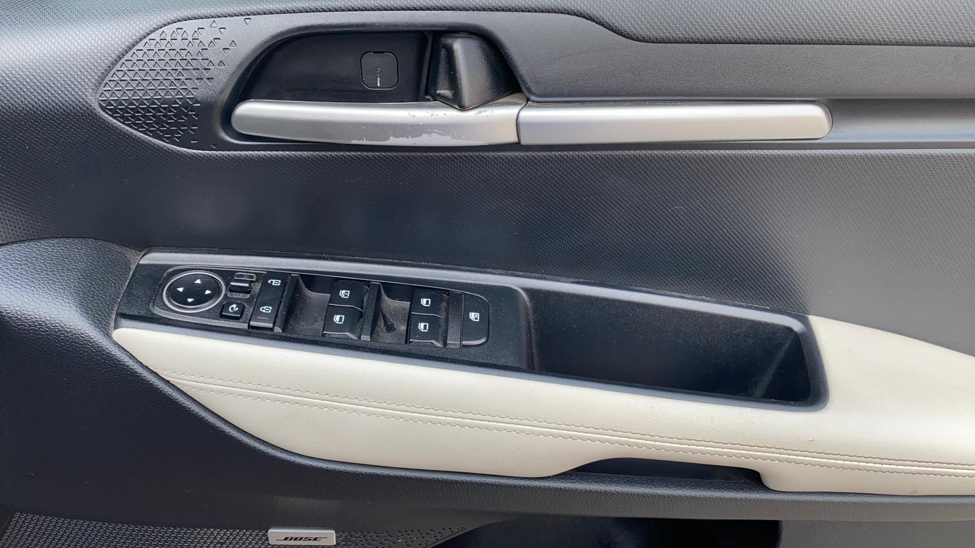 2024 KIA SONET GTX PLUS 1.0 TURBO PETROL DCT, Petrol, Automatic, 58,707 km, Driver Side Door Panels Control