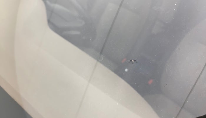 2019 Hyundai Elite i20 ASTA (O) CVT, Petrol, Automatic, 45,276 km, Front windshield - Minor spot on windshield