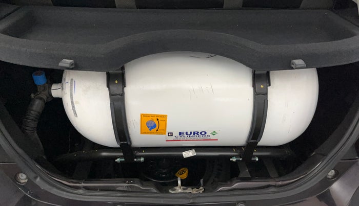 2022 Tata Tiago XZ PLUS CNG, CNG, Manual, 42,231 km, Boot Inside