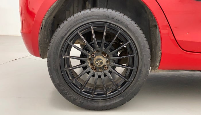 2015 Maruti Swift VXI, Petrol, Manual, 84,112 km, Right Rear Wheel