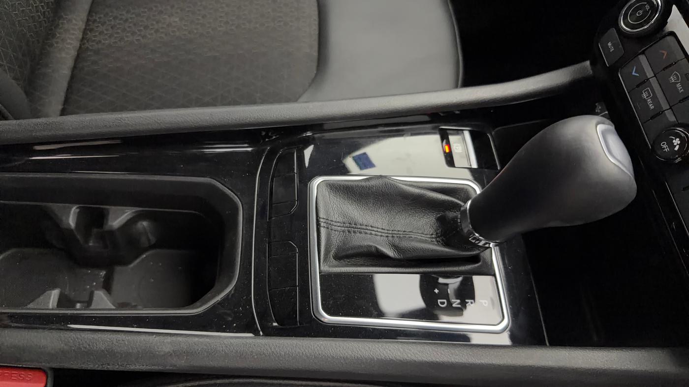 2022 Jeep Compass NIGHT EAGLE (O) 1.4 PETROL DCT, Petrol, Automatic, 17,871 km, Gear Lever