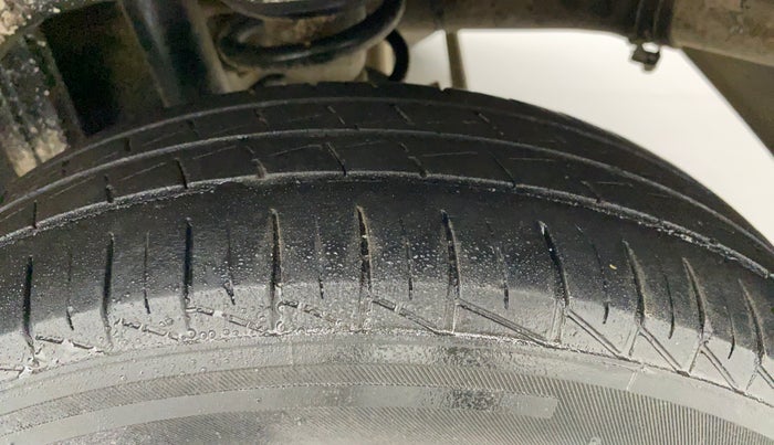 2021 Maruti Alto LXI OPT CNG, CNG, Manual, 31,164 km, Left Rear Tyre Tread