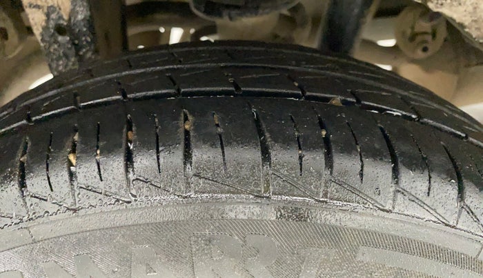 2021 Maruti Alto LXI OPT CNG, CNG, Manual, 31,164 km, Right Rear Tyre Tread
