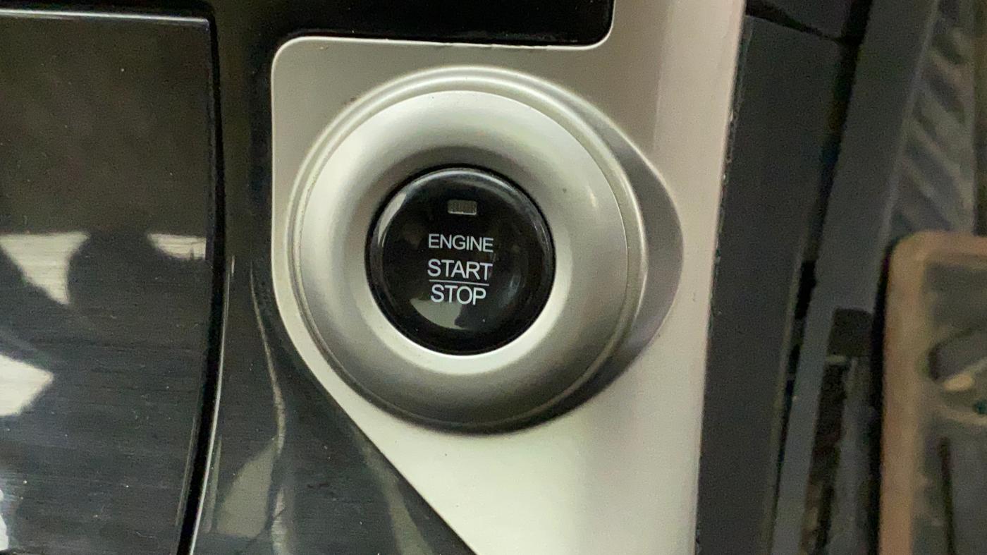 2019 Mahindra XUV500 W11 AT, Diesel, Automatic, 53,206 km, Keyless Start/ Stop Button