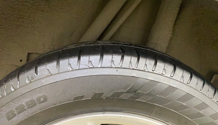 2015 Honda City 1.5L I-VTEC V MT, Petrol, Manual, 73,736 km, Left Rear Tyre Tread