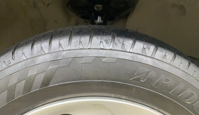 2015 Honda City 1.5L I-VTEC V MT, Petrol, Manual, 73,736 km, Right Front Tyre Tread