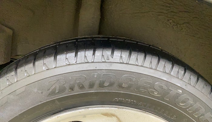 2015 Honda City 1.5L I-VTEC V MT, Petrol, Manual, 73,736 km, Right Rear Tyre Tread