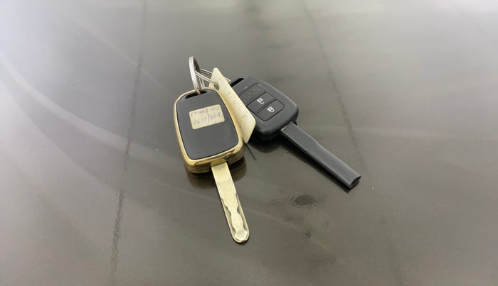 2015 Honda City 1.5L I-VTEC V MT, Petrol, Manual, 73,736 km, Key Close Up