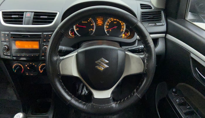 2016 Maruti Swift VDI, Diesel, Manual, 59,552 km, Steering Wheel Close Up