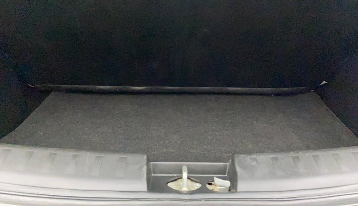 2014 Maruti Swift VDI, Diesel, Manual, 40,263 km, Boot Inside
