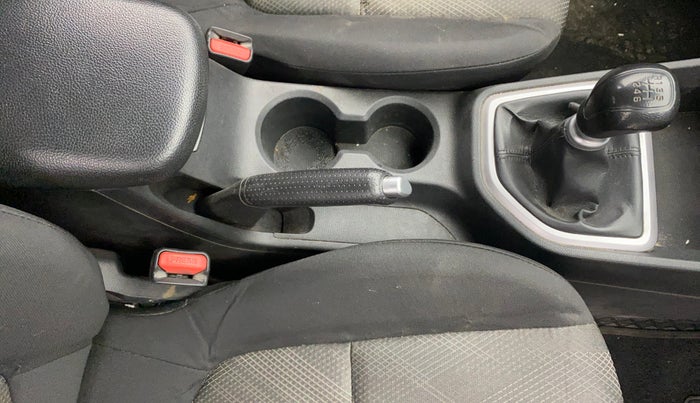 2018 Hyundai Creta E PLUS 1.4 DIESEL, Diesel, Manual, 1,22,245 km, Gear Lever