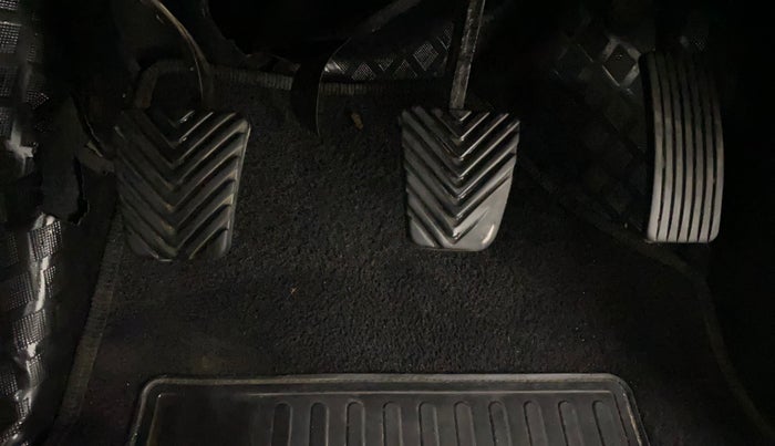 2018 Hyundai Creta E PLUS 1.4 DIESEL, Diesel, Manual, 1,22,245 km, Pedals