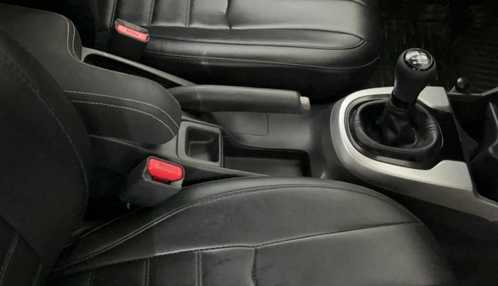 2017 Honda WR-V 1.2L I-VTEC VX MT, Petrol, Manual, 81,737 km, Gear Lever