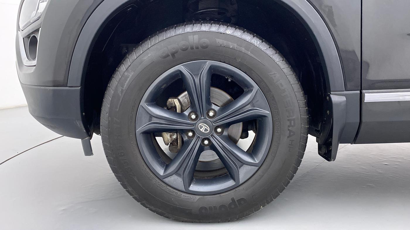 2021 Tata Harrier XT 2.0L Kryotec, Diesel, Manual, 30,344 km, Left Front Wheel
