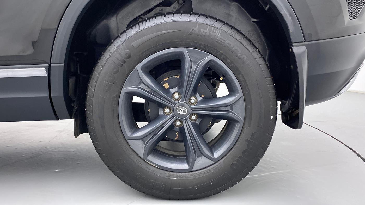 2021 Tata Harrier XT 2.0L Kryotec, Diesel, Manual, 30,344 km, Left Rear Wheel