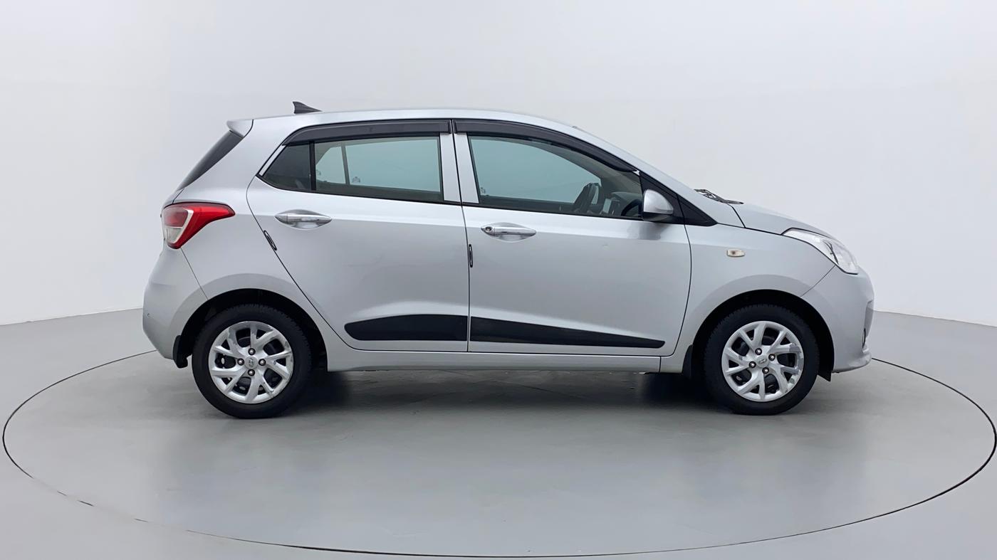 2017 Hyundai Grand i10 SPORTZ 1.2 KAPPA VTVT, Petrol, Manual, 74,968 km, Right Side View