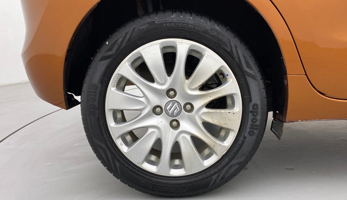 2016 Maruti Baleno ALPHA 1.2 K12, Petrol, Manual, 65,818 km, Right Rear Wheel