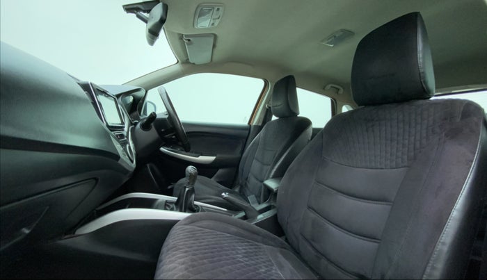 2016 Maruti Baleno ALPHA 1.2 K12, Petrol, Manual, 65,818 km, Right Side Front Door Cabin