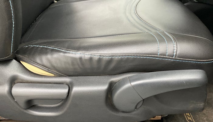 2016 Honda Jazz 1.2 S MT, Petrol, Manual, 65,326 km, Driver Side Adjustment Panel