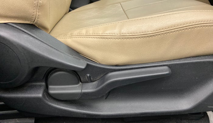 2021 Honda City 1.5L I-VTEC VX CVT, Petrol, Automatic, 49,410 km, Driver Side Adjustment Panel