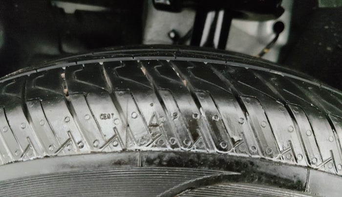 2025 Tata PUNCH Accomplished Plus (S) iCNG, CNG, Manual, 1,574 km, Left Front Tyre Tread