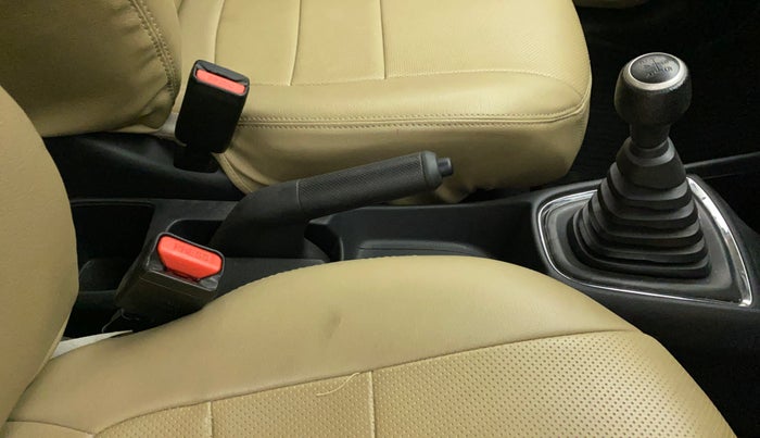 2019 Honda Amaze 1.5L I-DTEC V, Diesel, Manual, 65,234 km, Gear Lever
