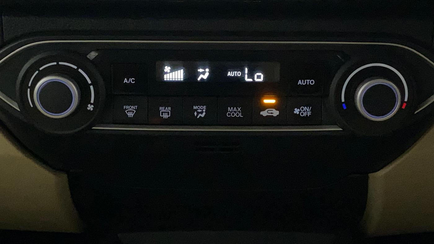 2019 Honda Amaze 1.5L I-DTEC V, Diesel, Manual, 65,234 km, Automatic Climate Control