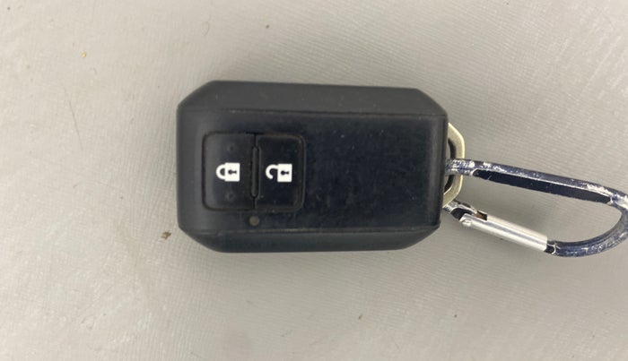 2020 Maruti XL6 ZETA MT, Petrol, Manual, 74,762 km, Key Close Up