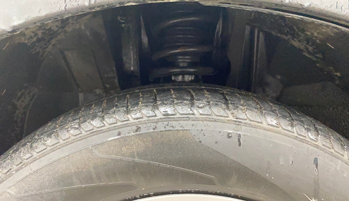 2021 Renault TRIBER RXZ, Petrol, Manual, 54,491 km, Left Front Tyre Tread