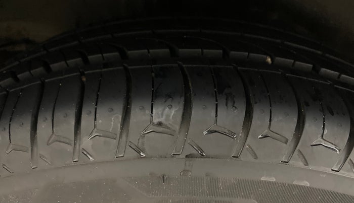 2014 Honda City 1.5L I-VTEC SV, Petrol, Manual, 57,651 km, Right Rear Tyre Tread