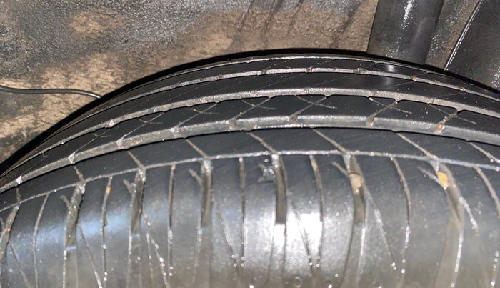 2021 KIA SONET HTK PLUS 1.2, Petrol, Manual, 24,583 km, Left Rear Tyre Tread