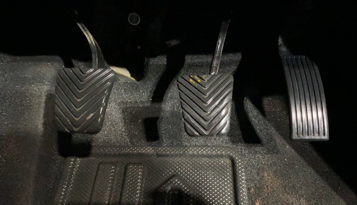 2021 KIA SONET HTK PLUS 1.2, Petrol, Manual, 24,583 km, Pedals