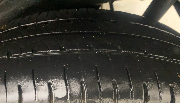 2012 Maruti Wagon R 1.0 VXI, Petrol, Manual, 47,638 km, Left Rear Tyre Tread