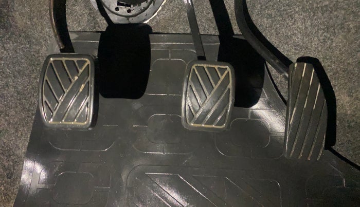 2012 Maruti Wagon R 1.0 VXI, Petrol, Manual, 47,638 km, Pedals