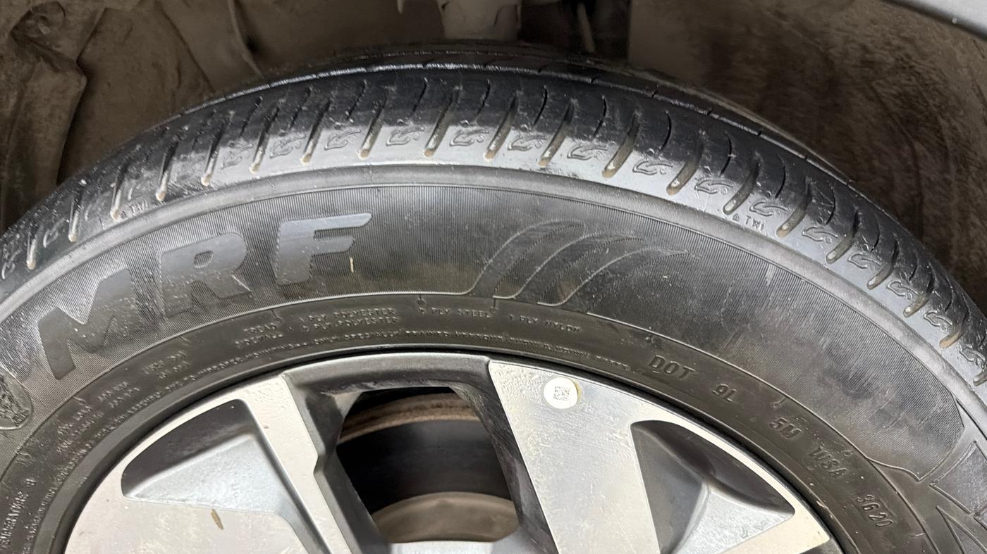 2020 KIA SONET GTX PLUS 1.0 IMT, Petrol, Manual, 36,917 km, Right Front Tyre Tread