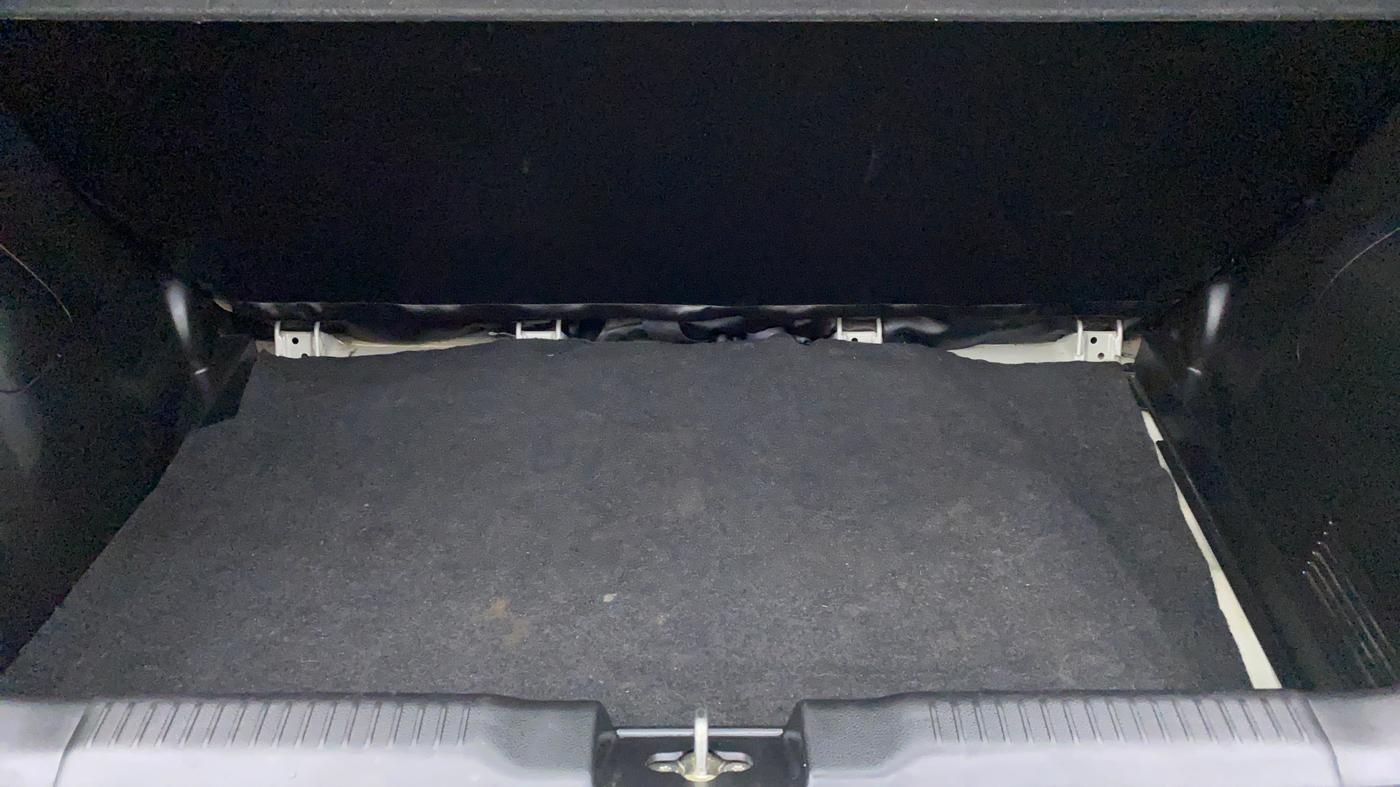 2020 Maruti Swift VXI D, Petrol, Manual, 25,373 km, Boot Inside