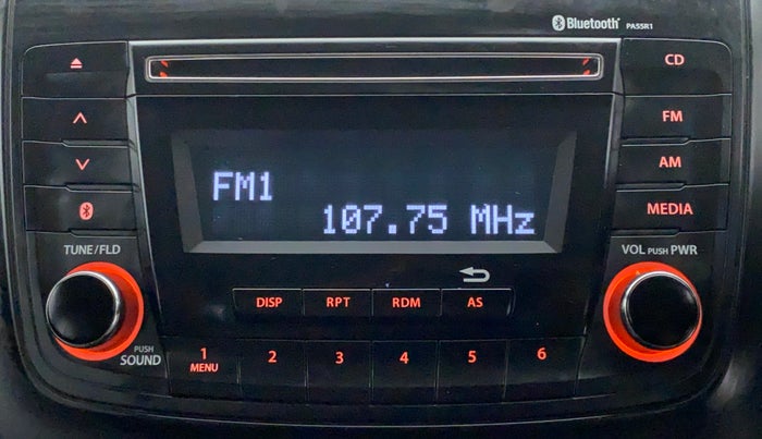 2020 Maruti Swift VXI D, Petrol, Manual, 25,373 km, Infotainment System