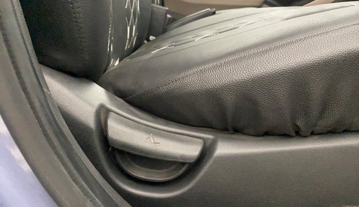 2015 Hyundai Grand i10 MAGNA 1.2 KAPPA VTVT, Petrol, Manual, 49,085 km, Driver Side Adjustment Panel